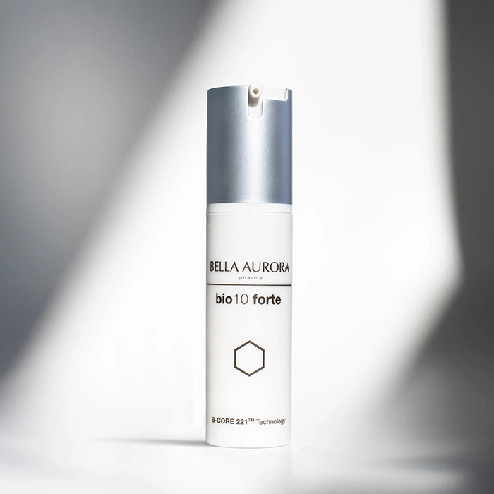 Serum na przebarwienia posłoneczne Bio10 forte L-tigo