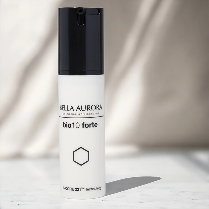 Serum na przebarwienia Bio10 forte z filtrem SPF 20 do skóry normalnej i suchej